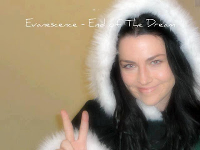 Evanescence >> Galería - Página 7 JAPAN+-+AMY+-+EVANESCENCE+ROCK+BRASIL+3