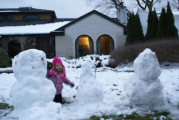 Sneeuwpoppen bouwen
