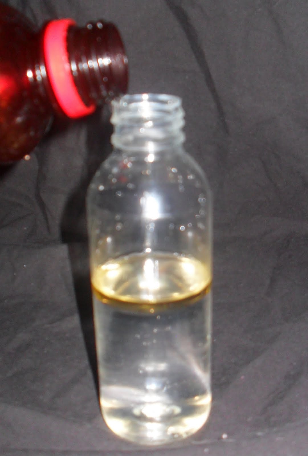 Vanilla Pop DIY Shine spray for your hair!