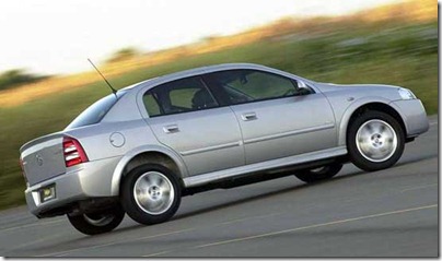 Chevrolet Corsa Classic 1.6 GL Extra Millennium Sedan 2003…