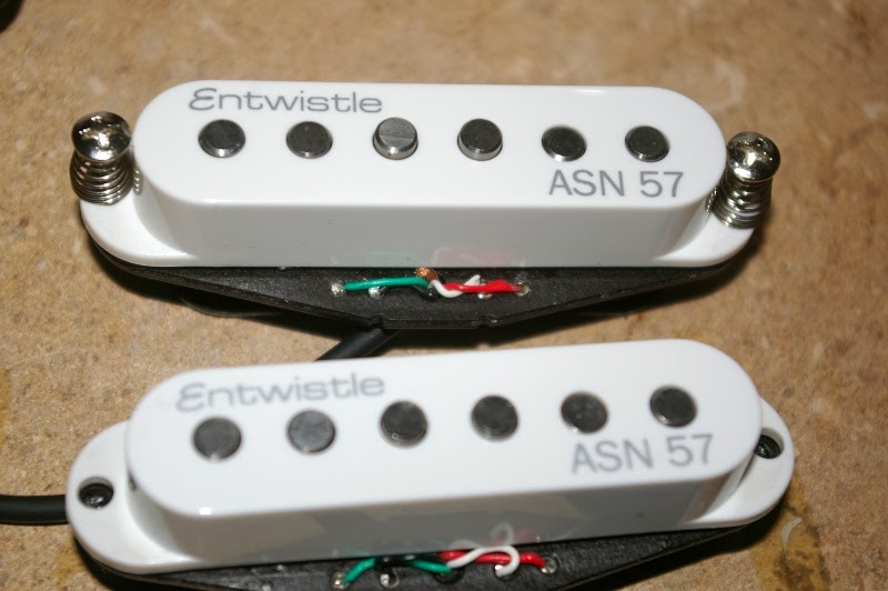 Golden Tubes: Noiseless Stacked Single Coil Pickups: Entwhistle and