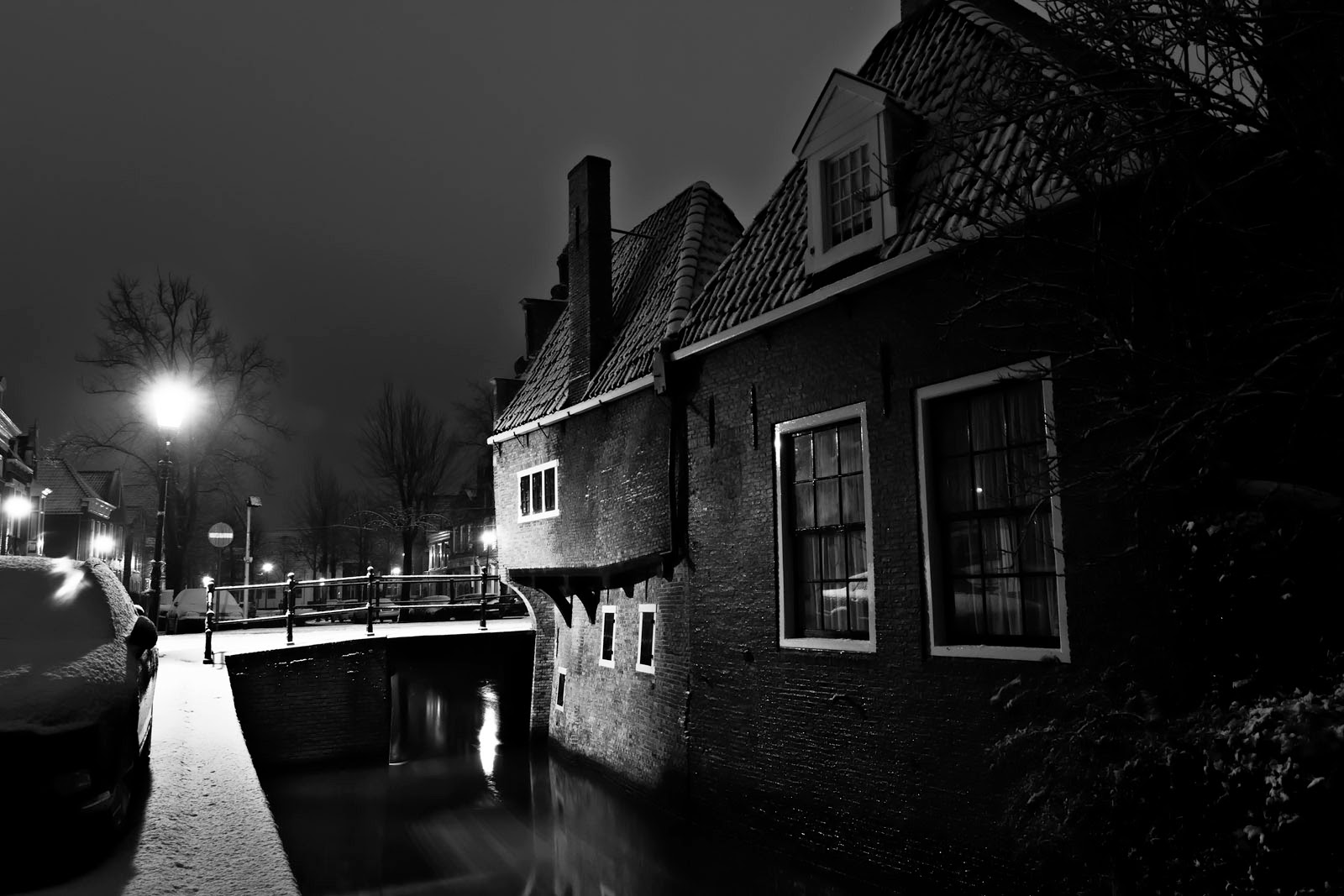 korendragershuisje Franeker in de sneeuw