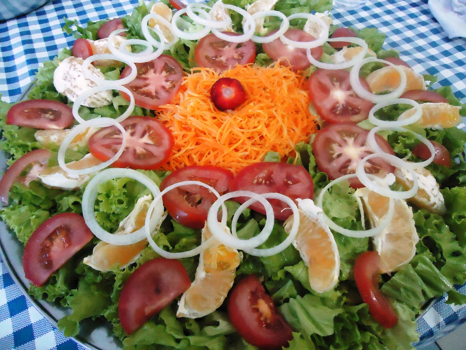 Mely's kitchen Special Combo Salad