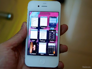 iOS 5 with Expose-like Multitasking? White iPhone 64GB Model?