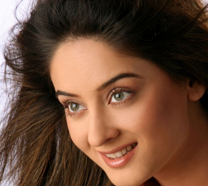 Mahhi Vij Aka Nakusha TV actress biography ~ ARTIST 271