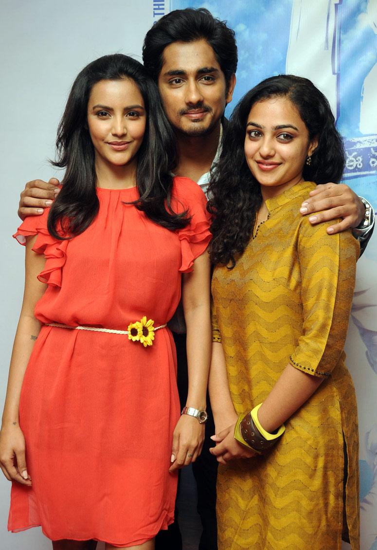 Siddharth with his heroines Priya Anand and Nithya Menon Indian-tamil-film-telugu-movie-bilingual-flick-180-starring-Siddharth-Priya-Anand-Nithya-Menon