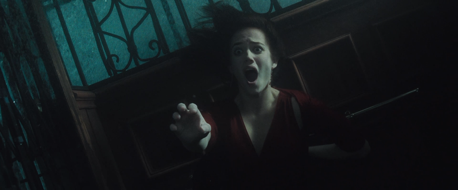 Fripps filmrevyer Bond, James Bond Casino Royale (2006)