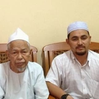 Hamba Allah & khadam al-Quran