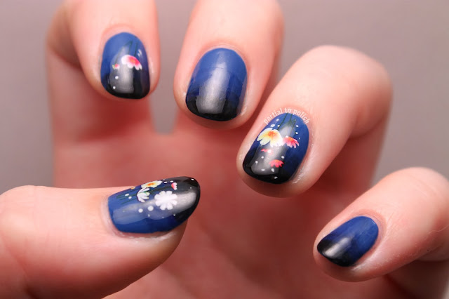 Blue Gradient Nails with Flowers