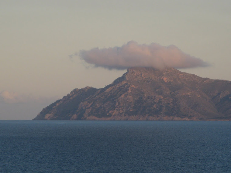 monte  con  sombrero