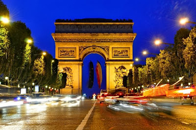 Paris Paris