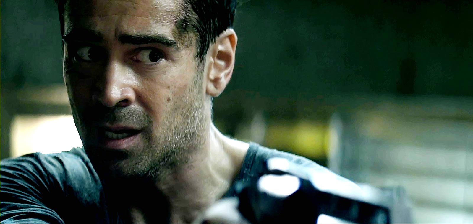 total recall Total recall blu-ray (2012): starring colin farrell (i), kate beckinsale and jessica biel a factory worker, douglas quaid, begins to suspect that he is a spy after visiting rekall - a company that provides its clients with implanted fake memories. total recall Total recall blu-ray (2012): starring colin farrell (i), kate beckinsale and jessica biel a factory worker, douglas quaid, begins to suspect that he is a spy after visiting rekall - a company that provides its clients with implanted fake memories.