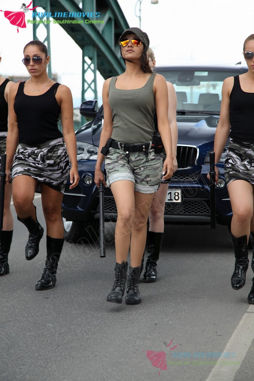 Dhada - Chinnaga Chinnaga Full Song - Metacafe