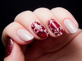 Ruby red floral print by @chalkboardnails