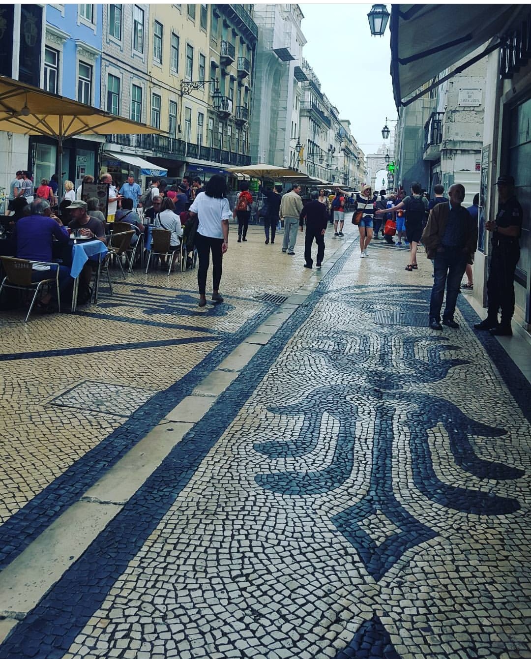 Lisboa, Azulejos y Adoquines