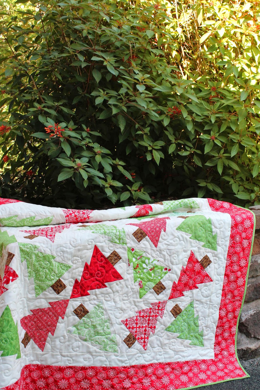 Sunflower girasoles thanksgiving pinos arboles decorados hudsonfarmhouse theme girasol navideños nasamakine topfashionforme Frivolous Necessity: Christmas Treetopia