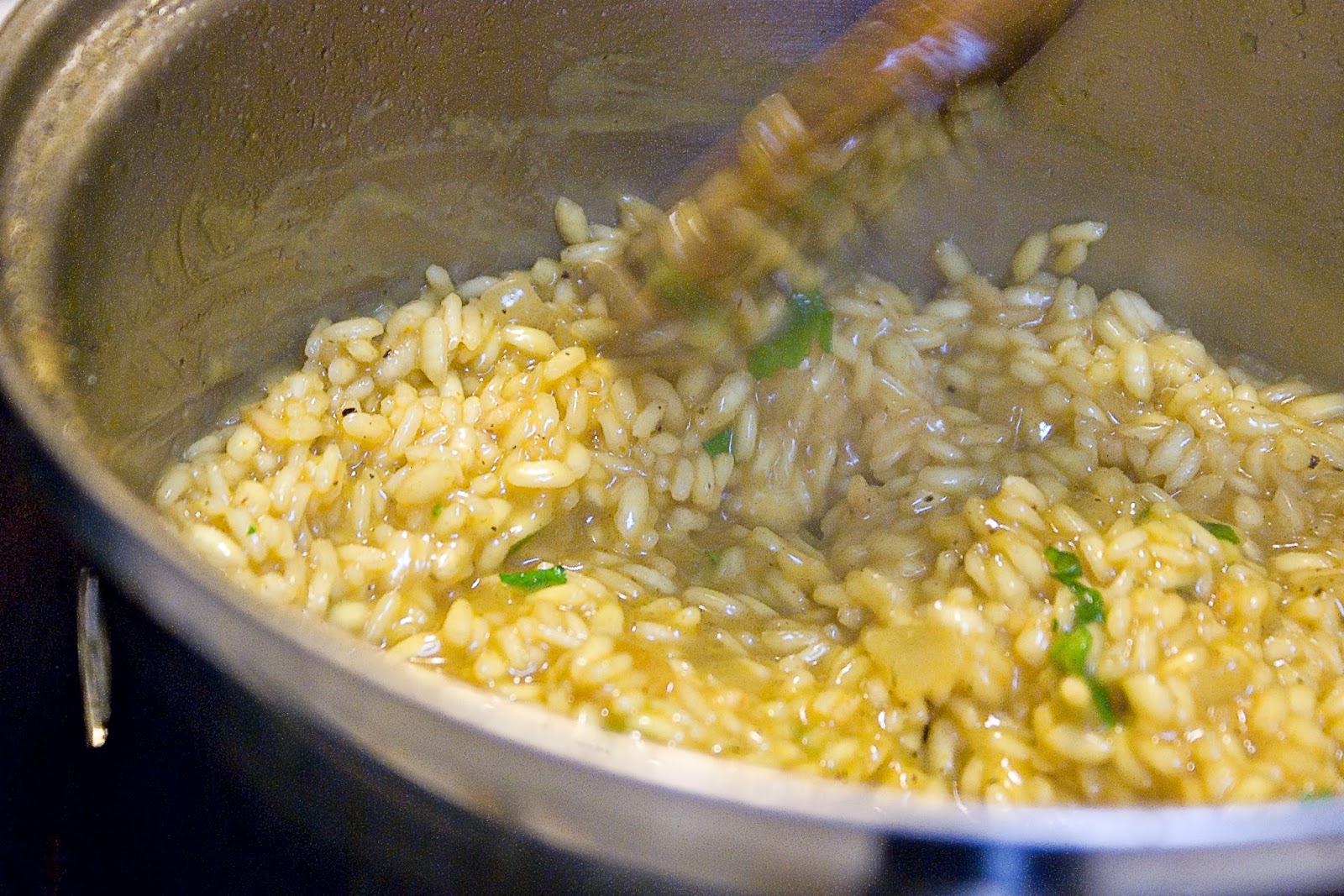 The Hungry Lovers Risotto Milanese (Saffron Risotto)