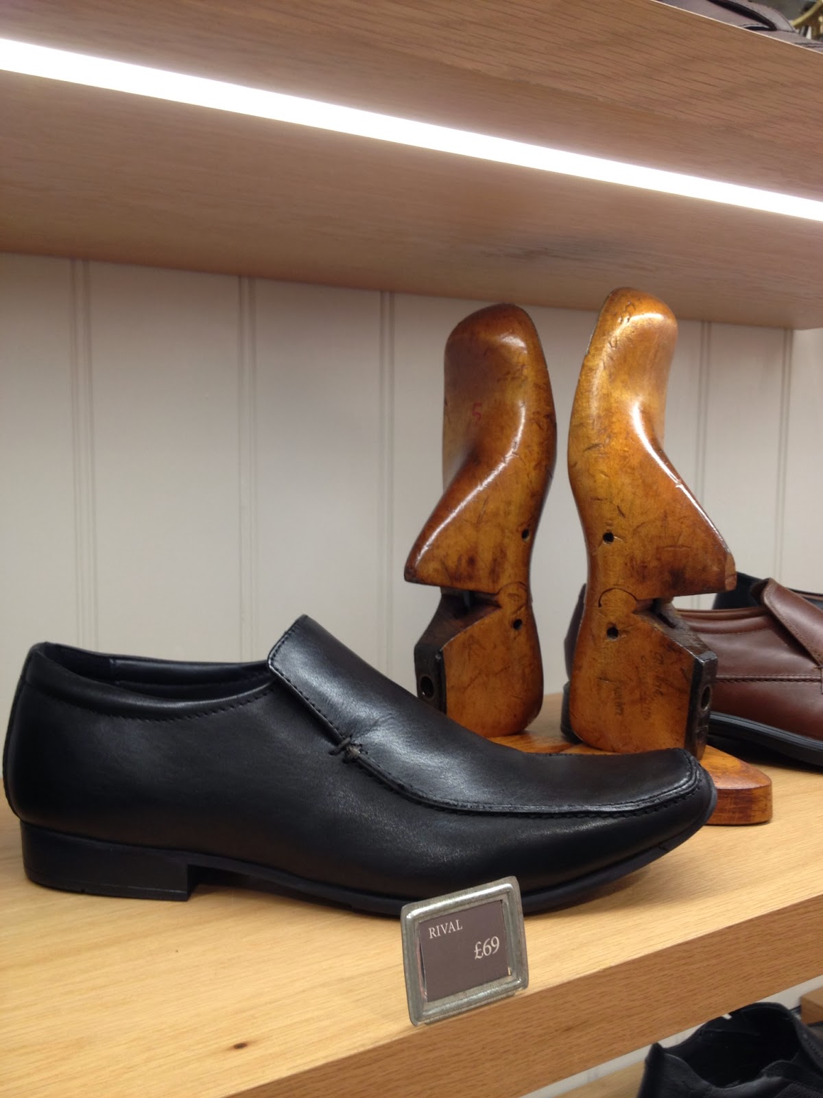 Me and my shadow Hotter shoes style AND comfort (and a