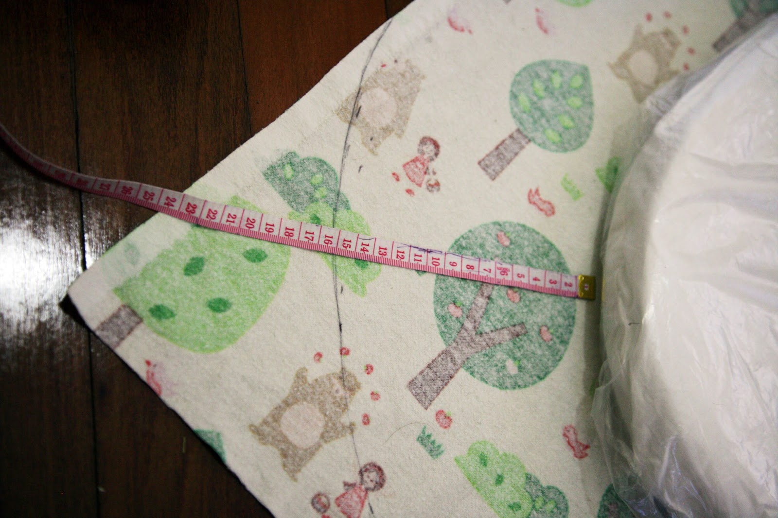 Our Big Mad Adventure Sewing Tutorial Fitted Sheet