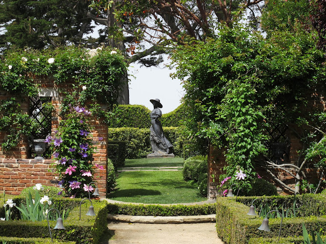 Ciao Domenica: English Garden Moments