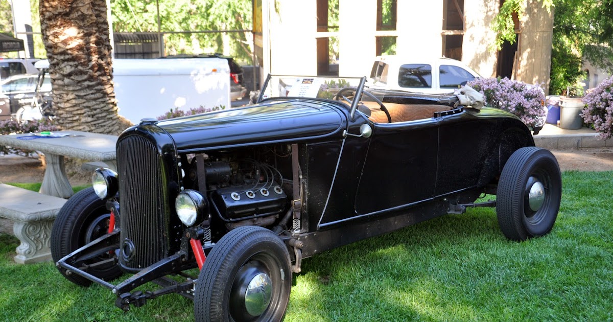 Just A Car Guy 32 Plymouth roadster at the Benedict Castle car show
