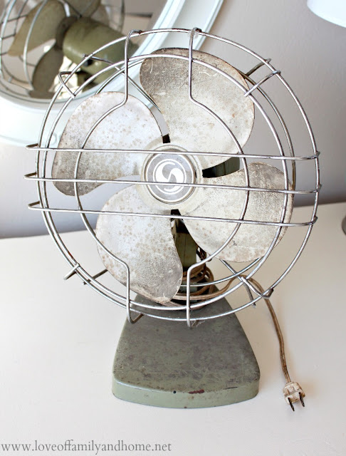 Antique Fan Makeover with Spray Paint 