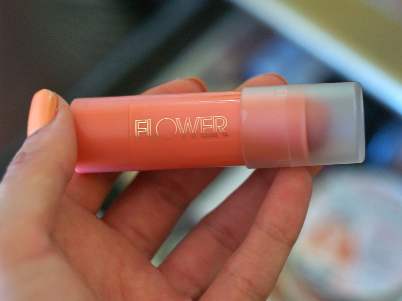 Review Flower Beauty Kiss Me Twice Lip & Cheek Chubby Laura Neuzeth