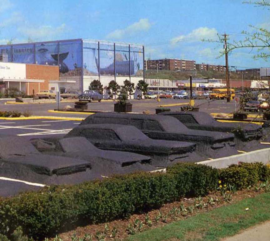 Eccentric Roadside Parks and Wrecks Department The former Ghost