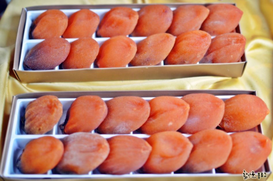 Travel Korea Gyeongnam Sweet Dried Persimmon Winter Snacks from