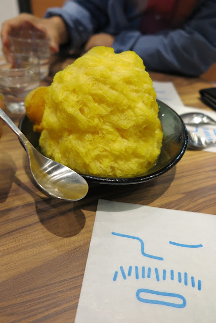 A truly monster Mango Sensation, at Ice Monster, Tokyo. A truly monster Mango Sensation, at Ice Monster, Tokyo, Japan.