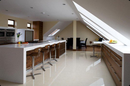 кухня на мансардном этаже-варианты дизайна фото