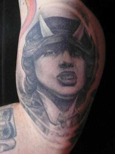 Lion City Tattoo Flying The Flag Scott Ian