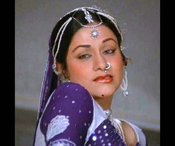 Aruna Irani : Who says Old was not Hot ~ All celebrities Wallpaper