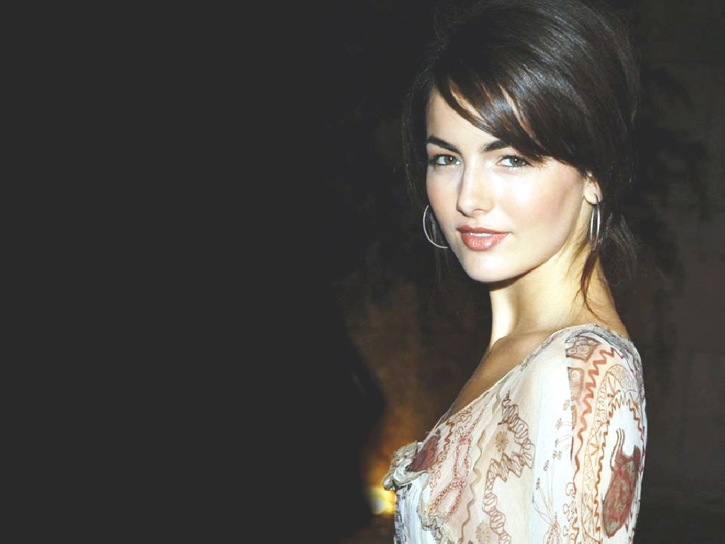 Camilla Belle HD Wallpapers