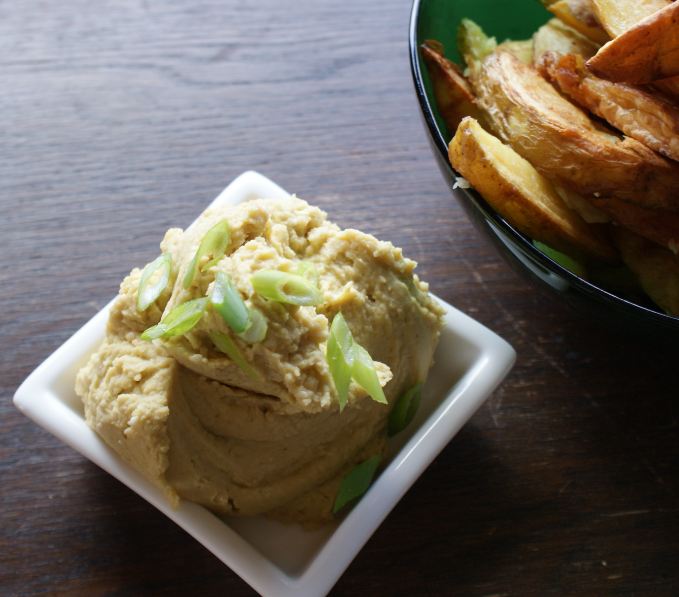 Easy Avocado Hummus Recipe And Image By Lucy Corry/The Kitchenmaid