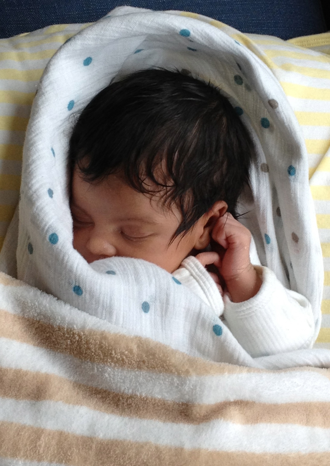 http://2.bp.blogspot.com/-Hm4XpW2CG9M/TzYLebaOvFI/AAAAAAAAAGY/NrRGIwzYPSY/s1600/babycarter1.jpg