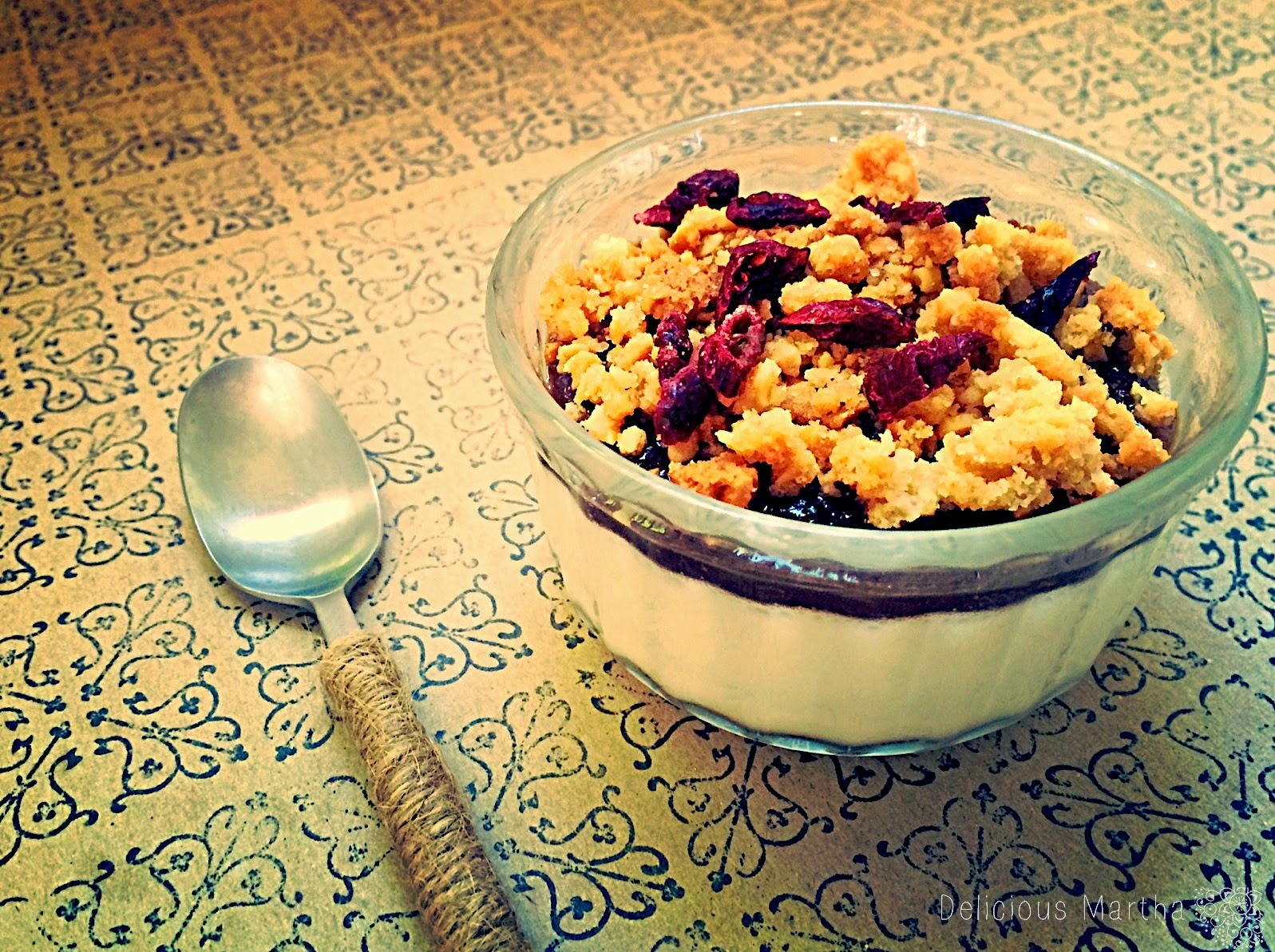 Panna Cotta Con Mermelada De Café Can Bech Y Crumble