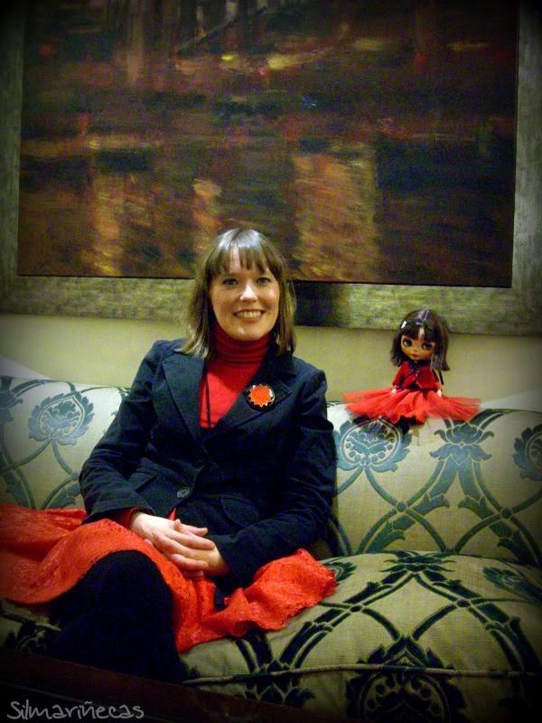 Silvia y Basaak doll en el salón de la cúpula Hotel Carlton Bilbao