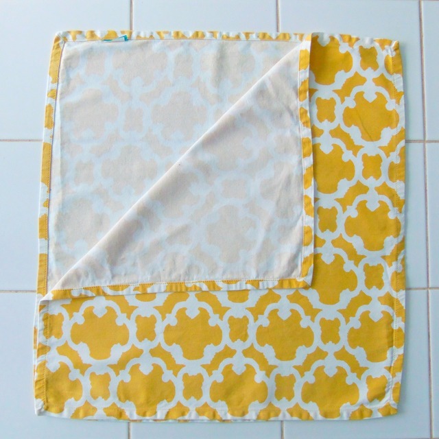 Kanelstrand DIY No Sew Pillows