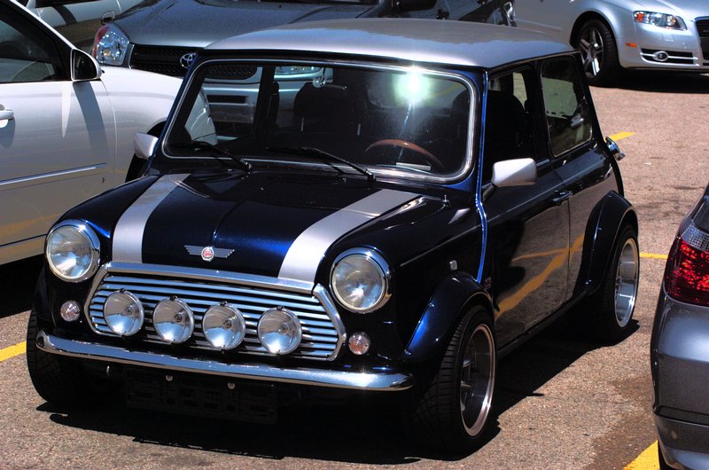 Minky Betancourt and All Things Posh: Vintage Mini