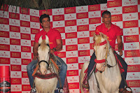  Sonu,Vidhyut, Rana & Milind unveil Old Spice's Smell Mantastic