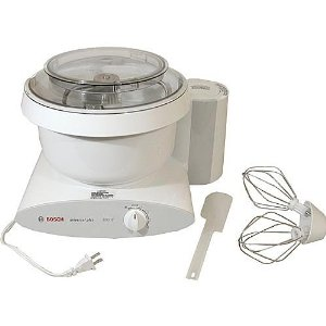 Food Processor Reviews Bosch Universal Plus Kitchen Machine Review The Bosch Universal Plus Kitchen Machine Is A One Of Kind That Specializes In Mixing At High Sds Using Ful 800 Watt Motor