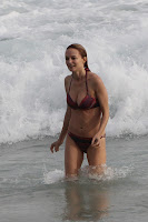 Heather Graham getting out of the water
