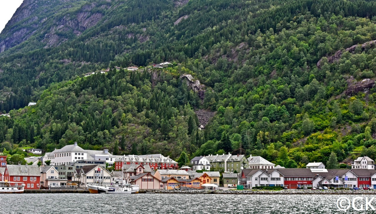 Odda, eine kleine Stadt am Ende des Sørfjords.