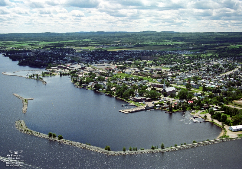 Le blogue des "Bleuets du Lac SaintJean" Roberval; la ville au bord