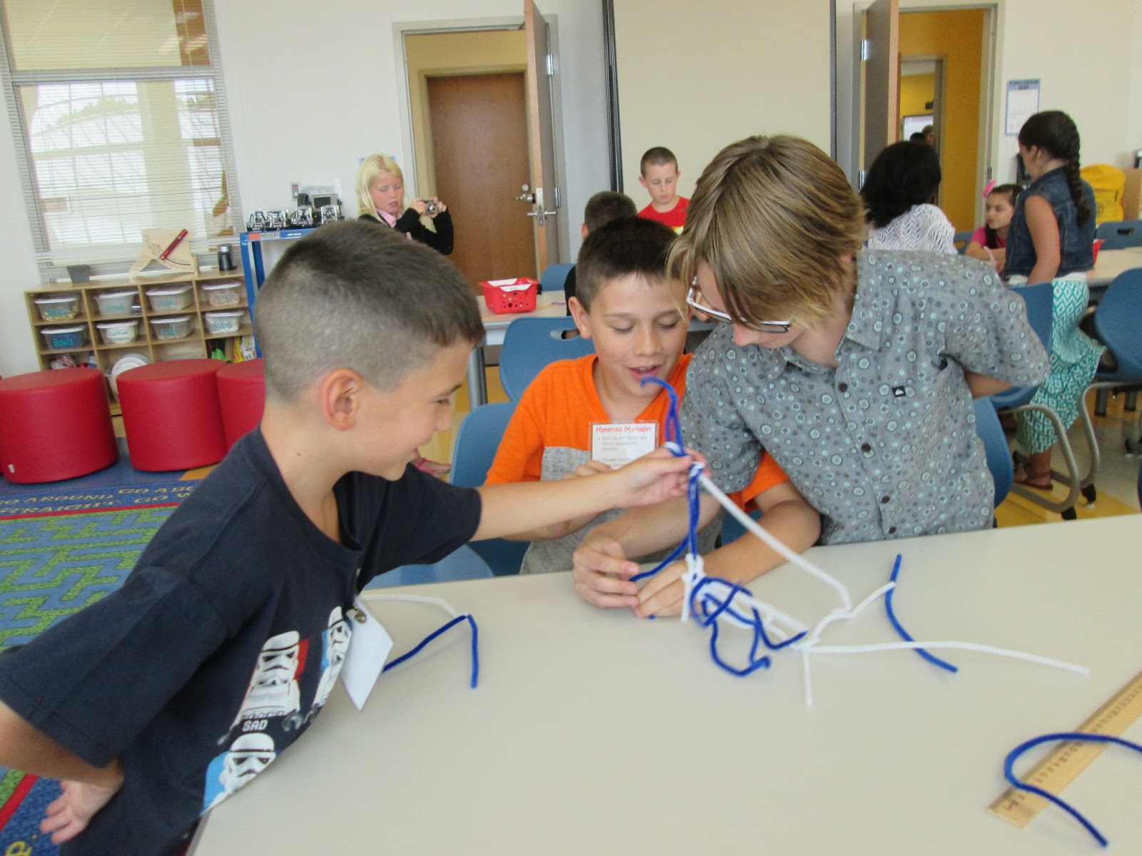"STEM"tastic Happenings The Pipe Cleaner Challenge