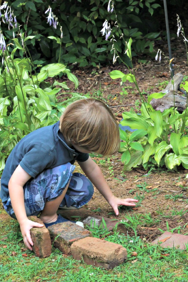 Before After Of Our Front Yard Garden Michaela Noelle Designs