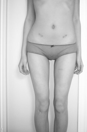 Hip bones