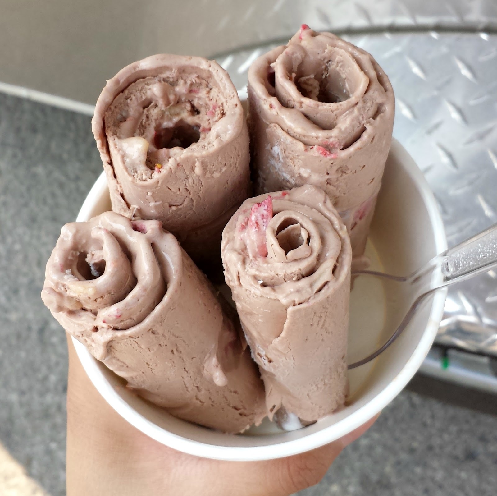 Stephanie Gonzales Scoop n Roll