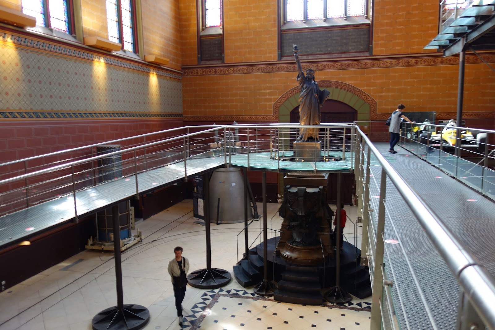 Paris Statues de la Liberté, les cinq parisiennes Paris la douce